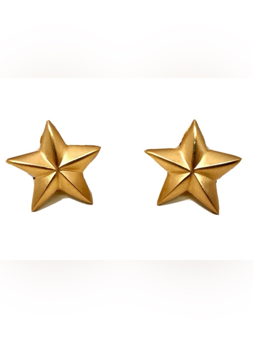 Vintage 1990’s Brushed Satin Gold Tone Star Button Clip On Earrings Marked C